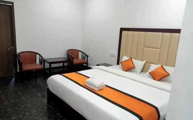 Dhanshree Resort