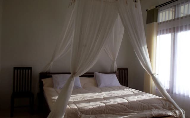 La Belle Etoile Hotel