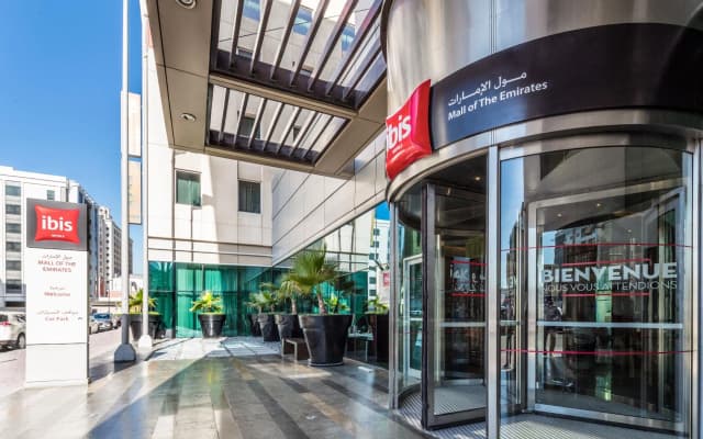 Отель Ibis Mall Avenue Dubai