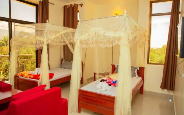 Kitano Tours and Safaris HOTEL Tanzania Serengeti safari Mount Kilimanjaro Climbing