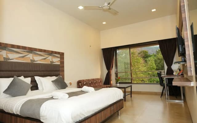 Hotel Lalit Inn Lonavala