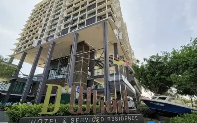 PD D’Wharf Seaview & Sunset Suite (Up to 3 Pax)