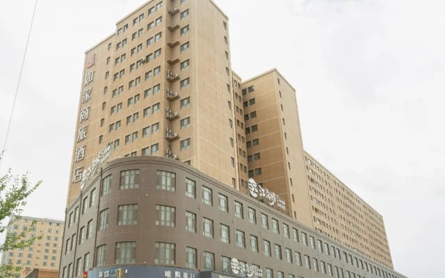 Homehotel(YiningWenzhouGoujiHuochezhan