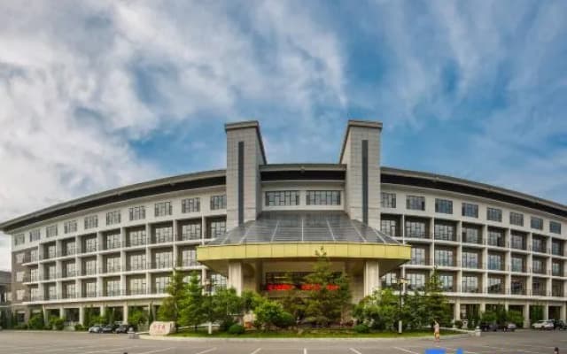 Yijiangnan Hotel