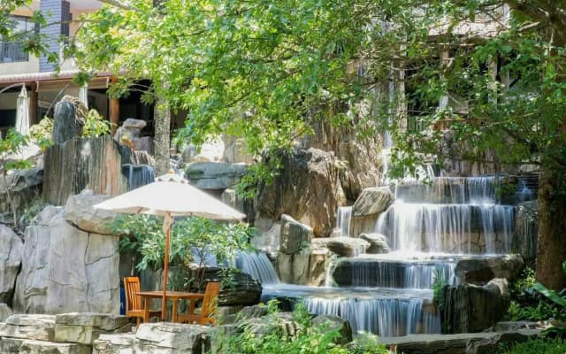 khaoyai lumtakong hotel