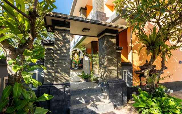 OYO 922 Pp Dream Guest House