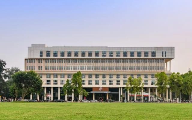 Guangxi University Hui Cui Lou Hotel