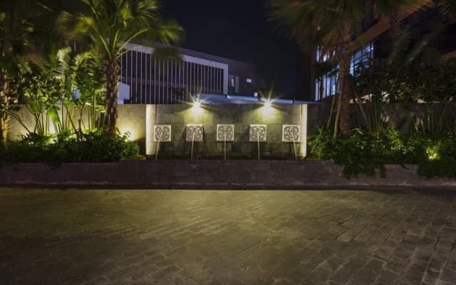 D'Qua Hotel