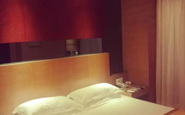 Shi Pu Business Hotel