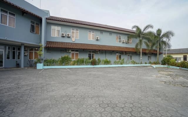 Bravo Residence by OYO Rooms
