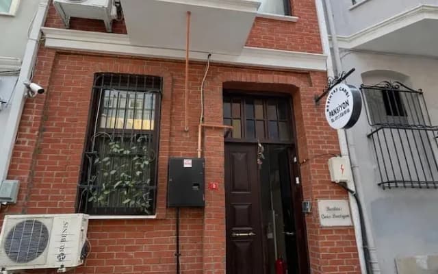 Beşiktaş Çarşı Pansiyon