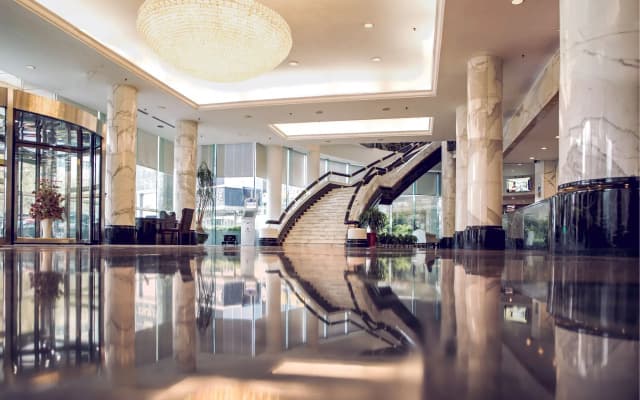 Weihaiwei Hotel