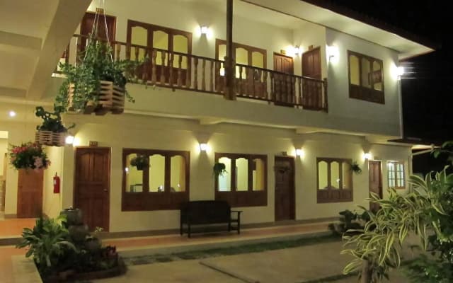 Huen Kuang Nan Hotel