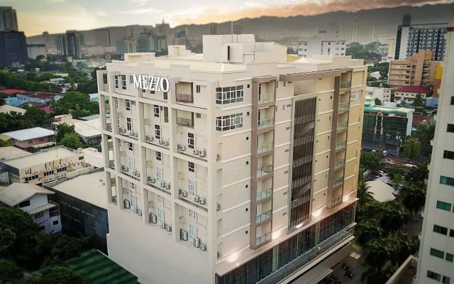 Mezzo Hotel