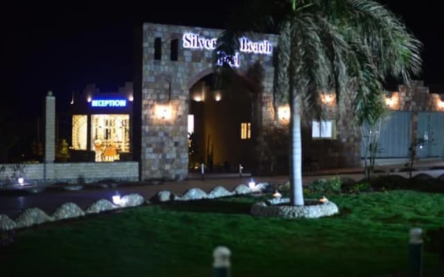 Silver Beach Boutique Hotel