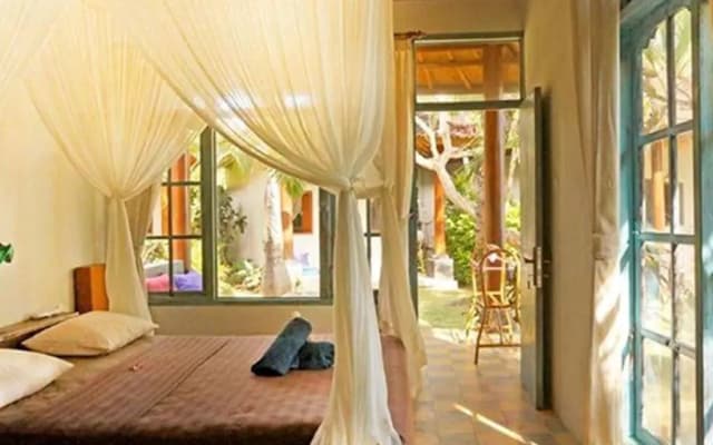 Relax Beach Resort Candidasa