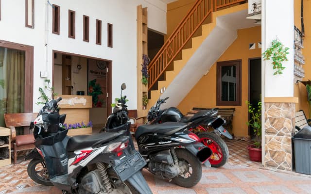 Urbanview Hotel Nisura Homestay Medan by RedDoorz
