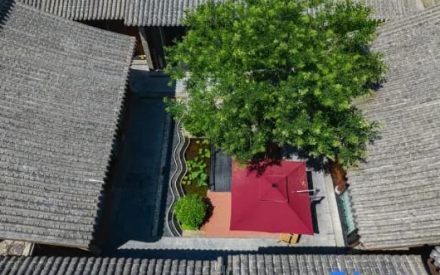Mubai Jingshe Hot Spring Resort Homestay (Xinzhou Ancient City)