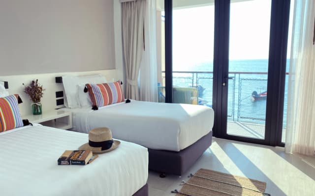 Blue Tao Beach Hotel