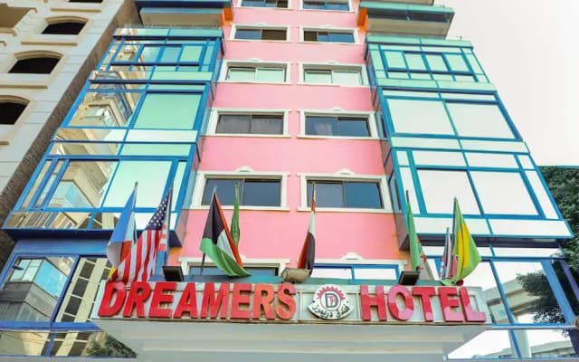 Cairo City Center Dreamers Hotel & Suits