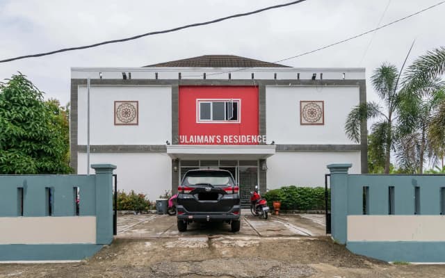 RedDoorz Syariah Near Transmart Padang