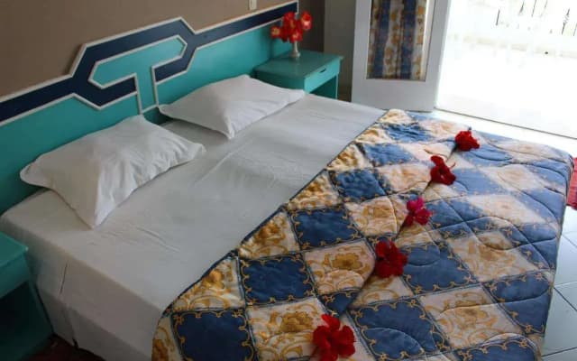 Hotel Emira