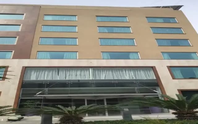 Effotel By Sayaji Gurugram