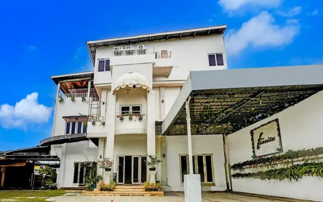 Hotel O Banda Aceh near Masjid Raya Baiturrahman formerly Wisma Tsacita