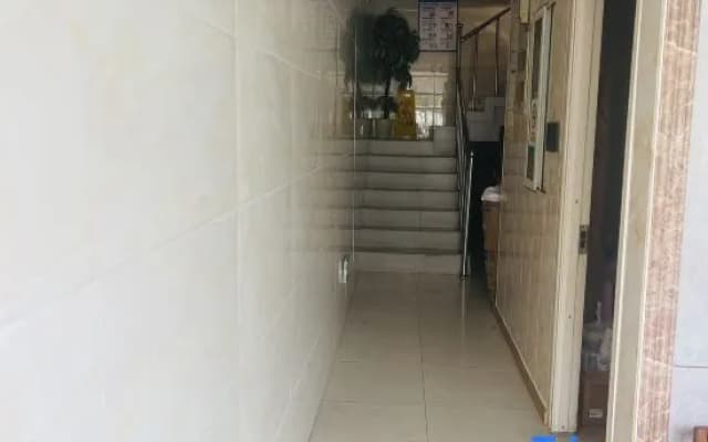 Zaihong Hotel
