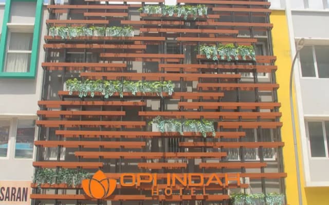 Opi Indah Hotel