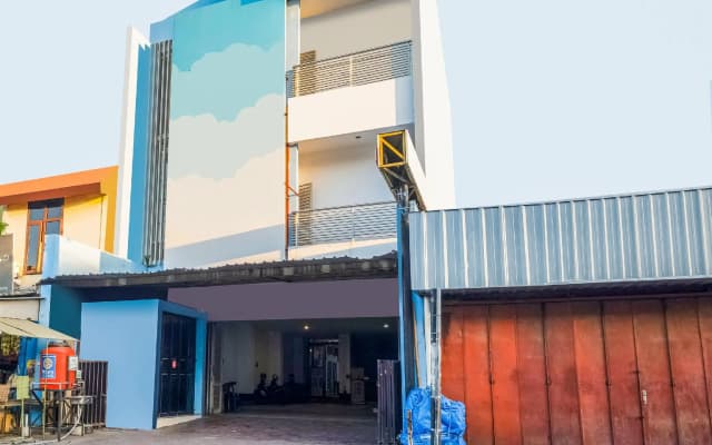 OYO 3787 Hotel Poncowinatan