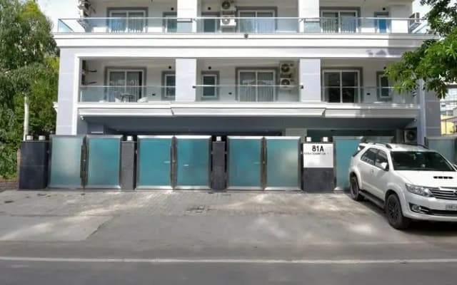 BedChambers Serviced Apartment, MG ROAD