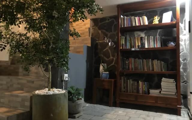 DeRose Guest House Canggu Bali