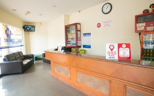 沙阿朗姆色帕度恩加尔尼达酒店- 斯里慕达凯富酒店(Nida Rooms Shah Alam Sepadu Unggul at Comfort Hotel Sri Muda)