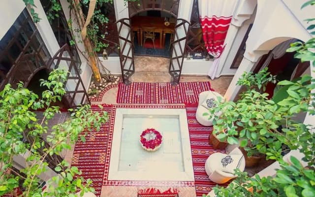 Riad Anais Medina