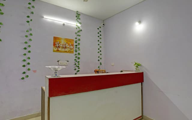 Super Hotel O 815596 Hotel Sambodhi Palace