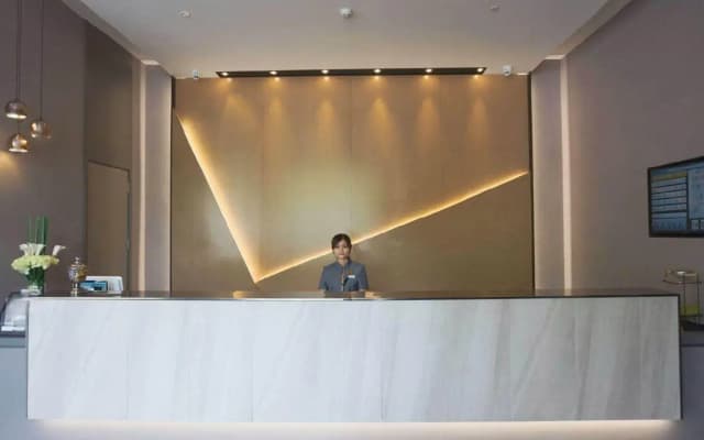 Homeinn Selected Hotel (Nantong Renmin Middle Road Dongjing International)