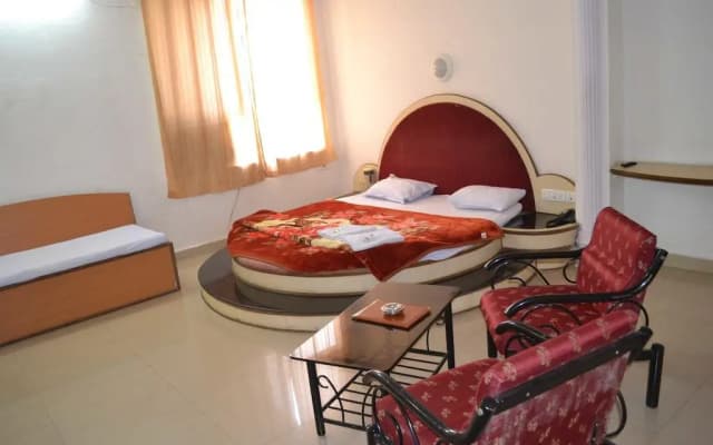V Resorts Hotel Pachmarhi