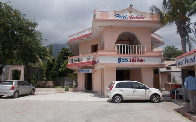 Hotel Ambika
