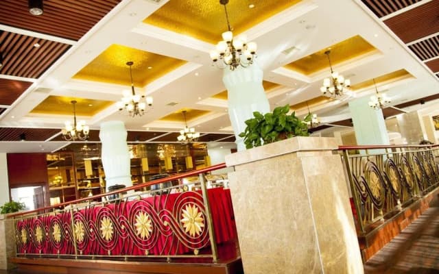 Jinhu Hotel