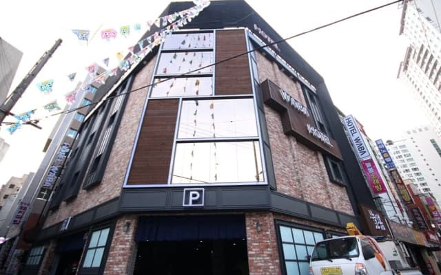 Busan Yeonsan-Dong Waba