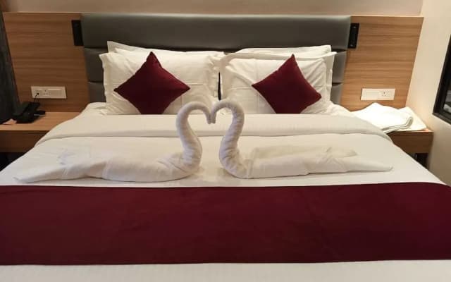 The White IBIS A Boutique Hotel
