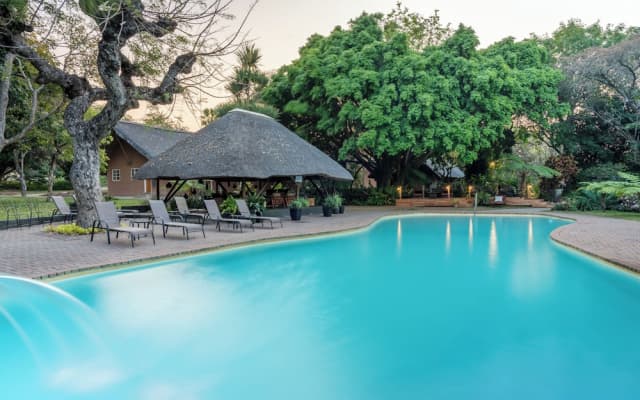 Sunbirds Oasis Lodge