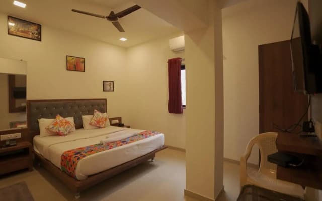 M B Residency Lodging & Boarding By WB Inn