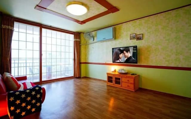 Sea sight pension