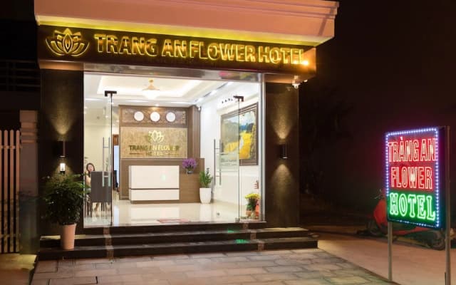 Trang An Flower Hotel