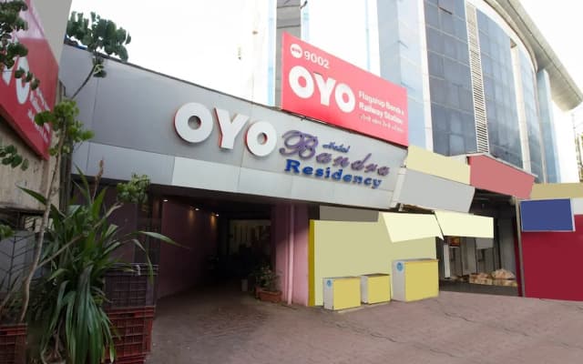 Hotel Bandra Residency