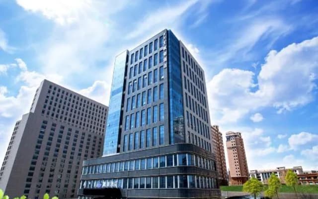 Maple Hotel (Ordos Civic Center)