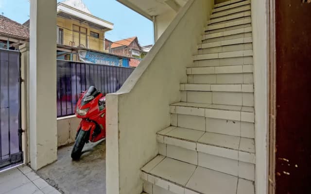 Hotel O B41m Residence Syariah