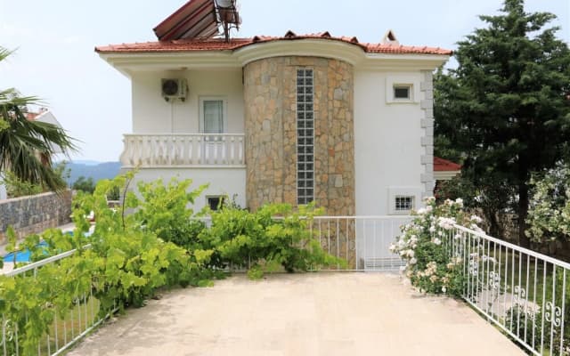 Villa Palm